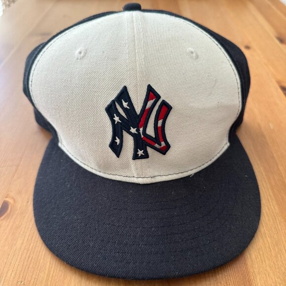 Other - New Era 59FIFTY NY Yankees Fitted Hat 7 5/8 Cool Base Stars & Stripes